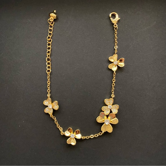 Jewelry Bracelet - Picture 2 of 2